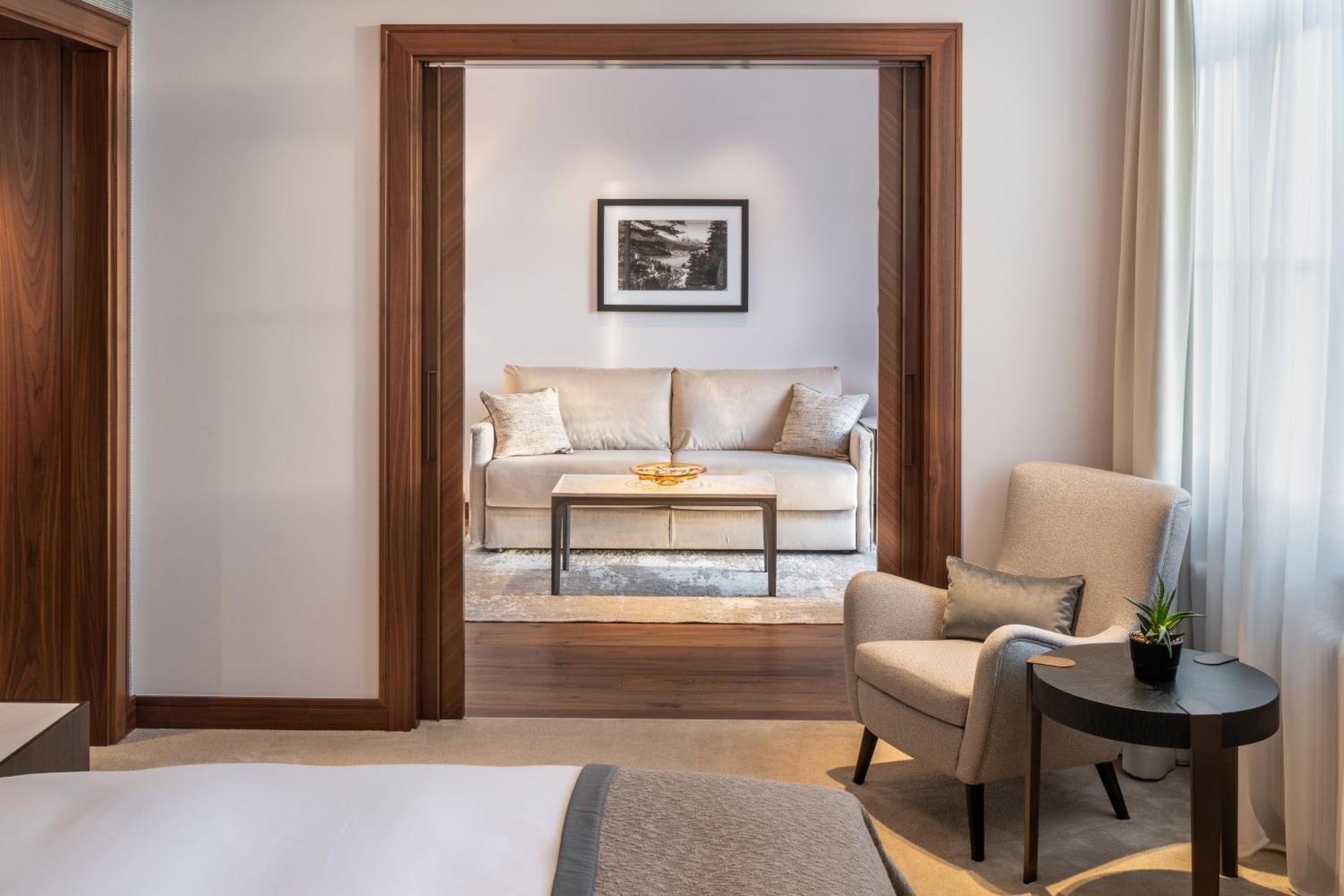 Grand Des Bains Kempinski 5*